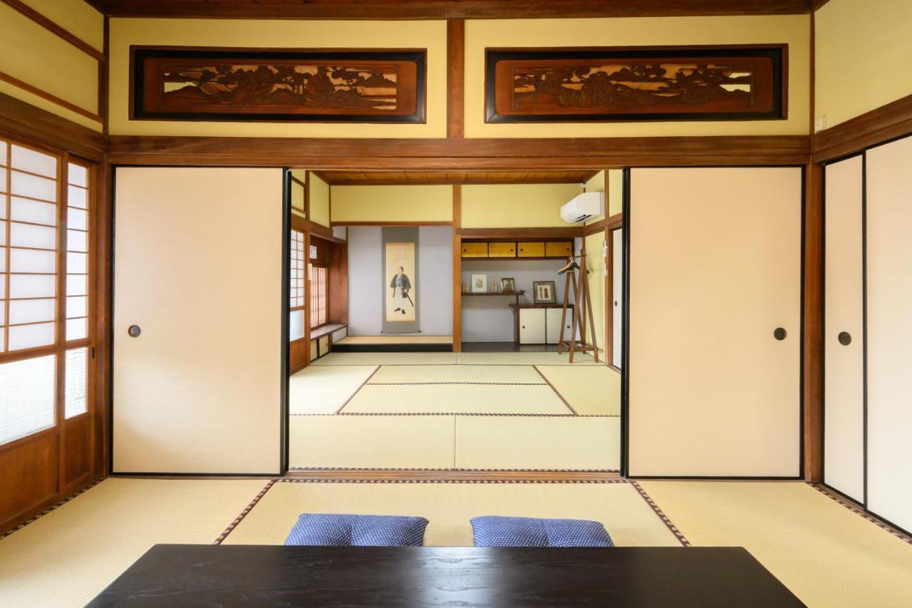 尾道別邸 Onomichi Villa 一日一組限定の尾道の最高級宿 無料p有 Eksteriør bilde